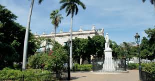 La Plaza de Armas de La Habana. Foto: Portal del Ciudadano de La Habana La Plaza de Armas de La Habana. Foto: Portal del Ciudadano de La Habana