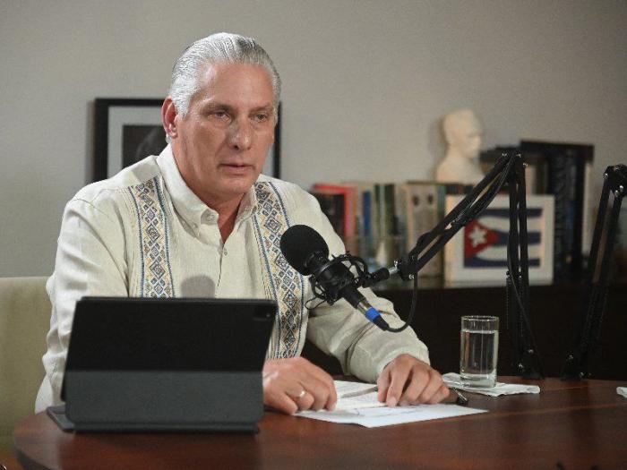 Díaz-Canel: «Cuba seguirá apostando por el mayor acceso posible a las tecnologías»