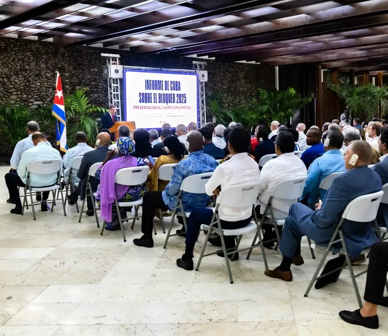 El bloqueo es una realidad innegable, denunció hoy el ministro de Relaciones Exteriores de Cuba