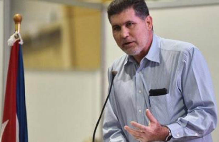Promovido Oscar Pérez-Oliva Fraga como Vice Primer Ministro