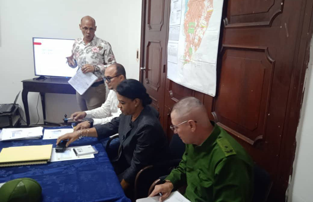 Evalúa viceprimera ministra higiene en Plaza de la Revolución