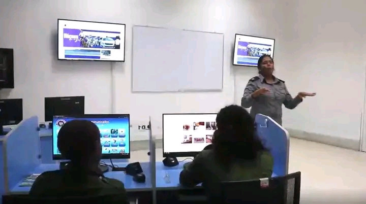 La Policía Nacional Revolucionaria convoca a jóvenes para formación de oficiales