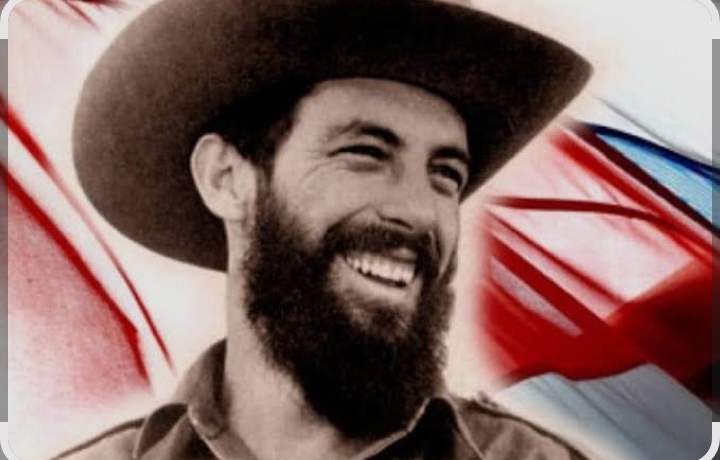 Camilo Cienfuegos: 94 años de un héroe que no se despide