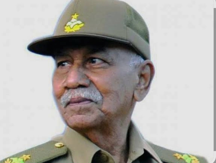 El "¡Aquí no se rinde nadie!" de Almeida: 99 años del comandante que personificó la rebeldía cubana