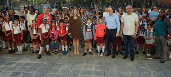 Crean aulas temporales en La Habana para garantizar el curso escolar