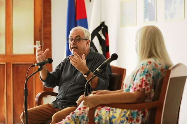 Tin Cremata rememora a Fidel junto al Arte Fiel de la UNEAC