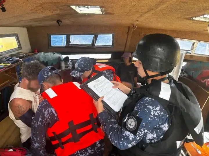 Marina mexicana encuentra a veleros desaparecidos rumbo a Cuba; tripulantes están sanos y salvos