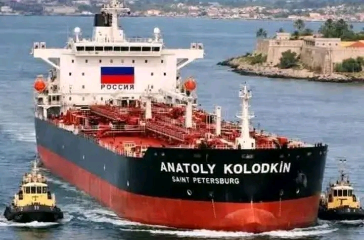 Llega a Cuba buque con combustible ruso y Cancillería agradece solidaridad ante “cerco energético” de EE. UU.