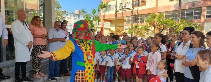 Arranca en Plaza de la Revolución la 65 Campaña de Vacunación Antipoliomielítica