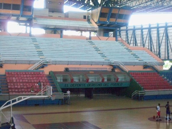 Realizan acciones para mantener la vitalidad de la sala polivalente Ramón Fonst