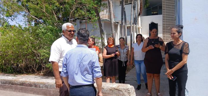 Recorre Presidente del Tribunal Supremo Popular instituciones del sector en La Habana