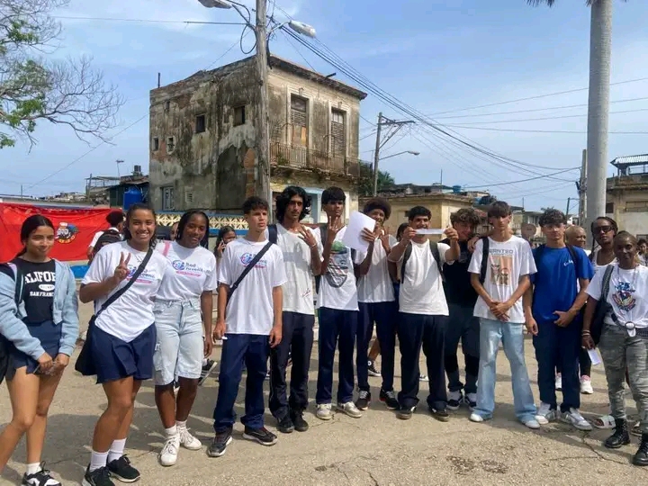 La Habana se activa: Juventud cubana lleva arte, salud y esperanza a los barrios más vulnerables
