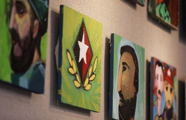 Refleja exposición artística a Fidel Castro desde la visión infantil