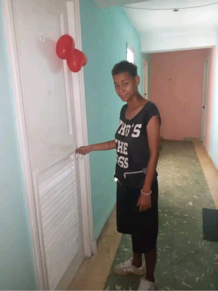 p.title