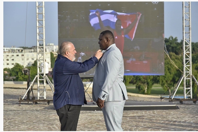 Mijaín López Núñez, primer Embajador de la Marca País de la República de Cuba