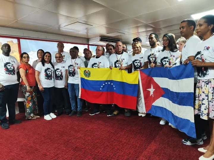 Brigada Henry Reeve regresa a Cuba tras completar casi un mes de apoyo humanitario a Venezuela