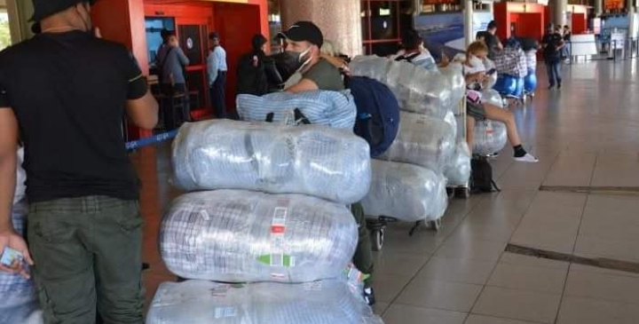 Actualizan disposiciones para la importación de mercancías por personas naturales
