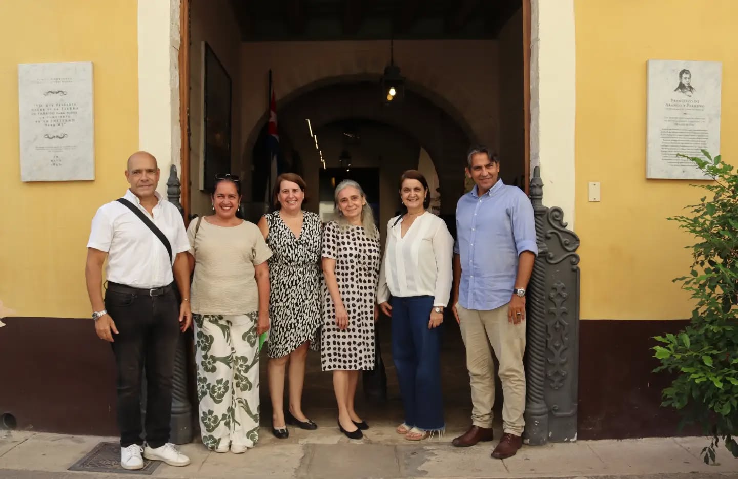Embajadora de Austria visita la Casa Eusebio Leal Spengler en La Habana