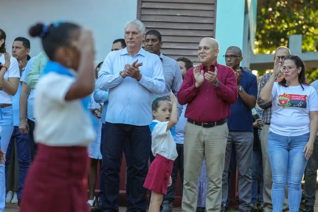Ingresaron este 8 de octubre a la Organización de Pioneros José Martí miles de niños